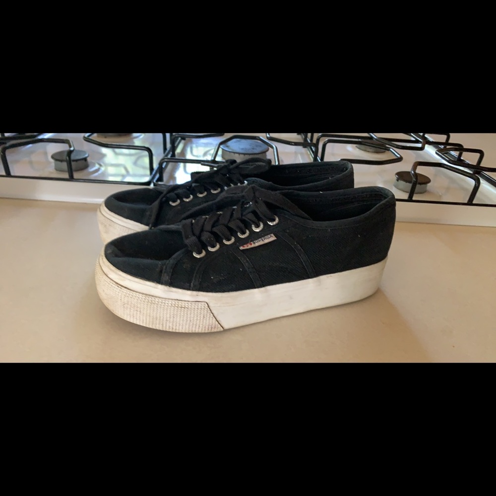 Black Platform Supergas
